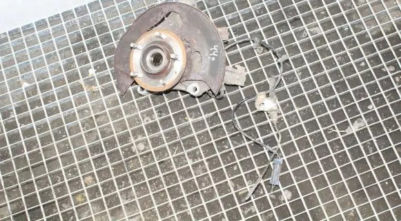 Opel Antara Front wheel hub