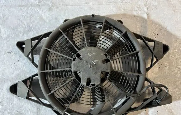 Jeep Cherokee III KJ Electric radiator cooling fan 6002XH0056 80512 13610D