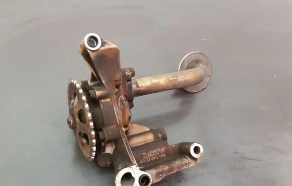 Volkswagen Sharan Oil pump 06a115105