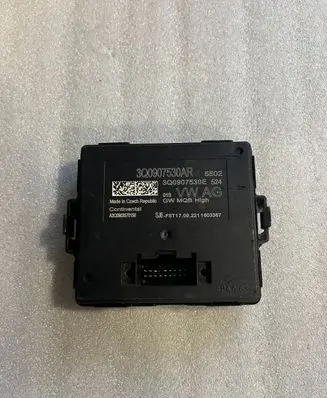 Volkswagen PASSAT B8 Gateway control module 3Q0907530AR