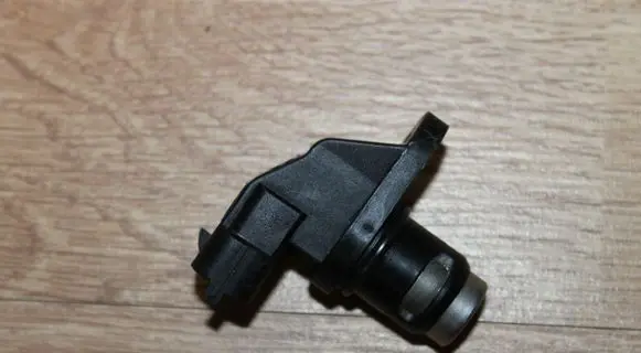 Mercedes-Benz C W203 Camshaft position sensor 0232103037 0041536928