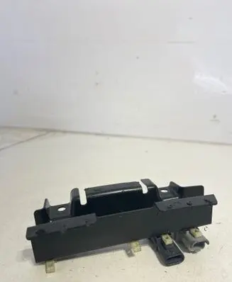 Land Rover Range Rover Evoque L538 Front parking sensor holder (PDC) 1682B