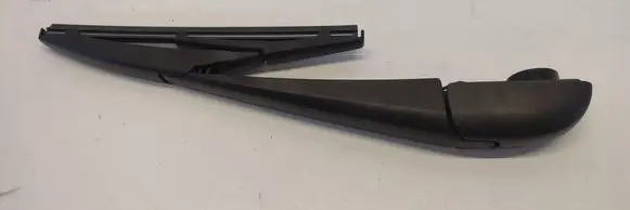 Rear wiper blade arm