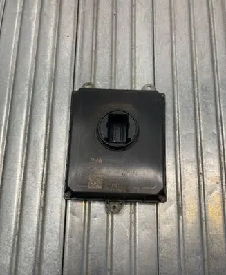 BMW i3 LED ballast control module 7395527 130732957200 503950920206
