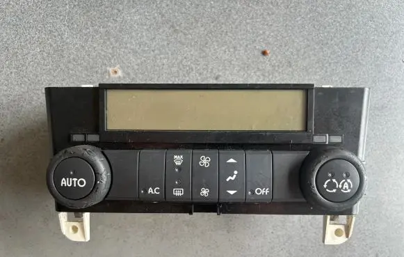 Renault Laguna II Climate control unit 8200575240 5241653003