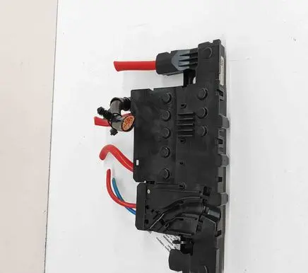 Land Rover Range Rover Sport L494 Current control relay HPLA14A073FC