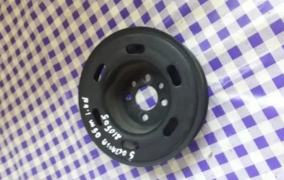Skoda Octavia Mk1 (1U) Crankshaft pulley