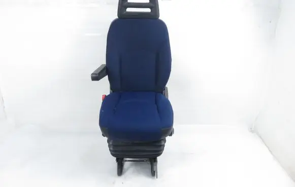 Iveco Daily 35.8 - 9 Front driver seat 