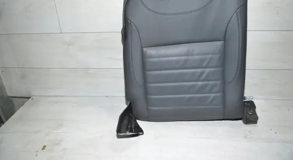 Dacia Duster Seat trim 509