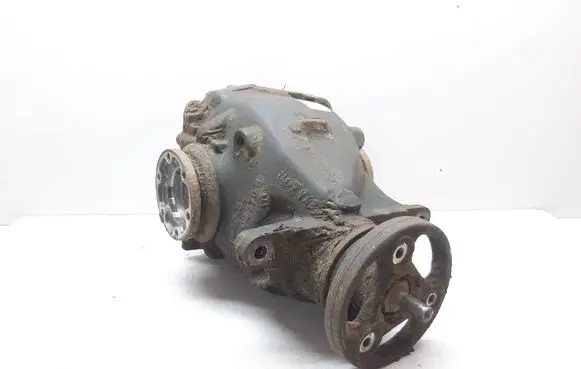 BMW 3 E90 E91 Rear differential 7591020