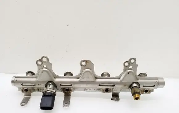 Audi A4 S4 B8 8K Fuel main line pipe 06J13331J 1019139S01 0834510143