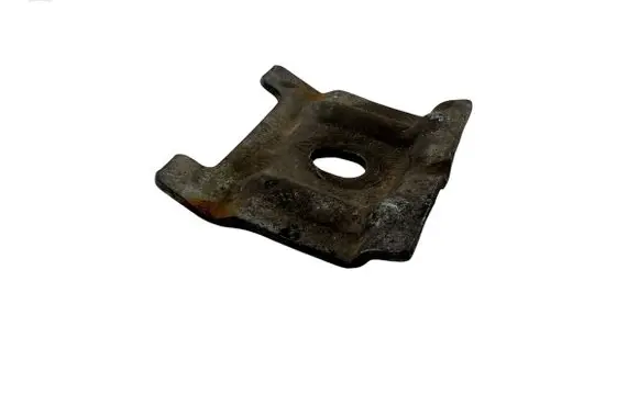 Battery bracket