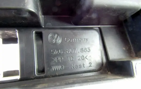 Volkswagen Golf VI Rear bumper mounting bracket 5K6807863