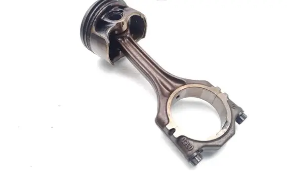 Volkswagen Golf VI Piston with connecting rod 