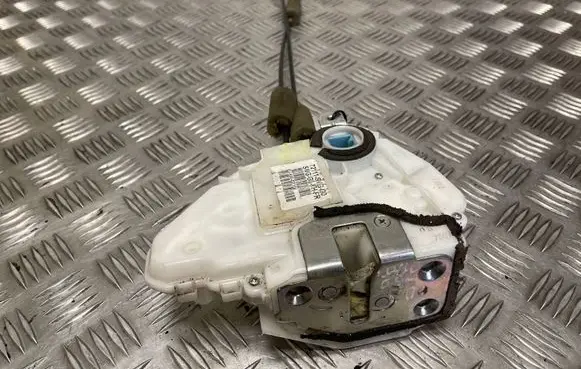 Honda Civic Front door lock 72111SMGG0