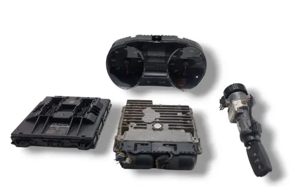 Seat Ibiza IV (6J,6P) Engine ECU kit and lock set 5WP42843AA 03L906023BF
