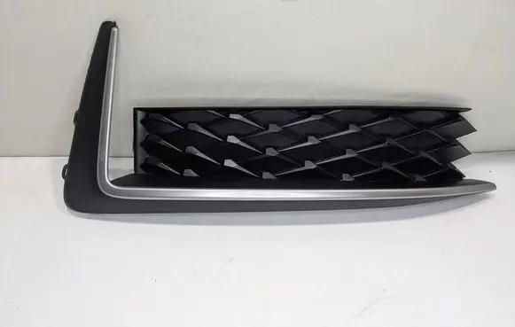 Skoda Superb B8 (3V) Front grill 3P0853666