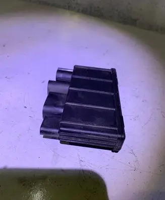 BMW 1 F20 F21 MPM control module 185767 18576710