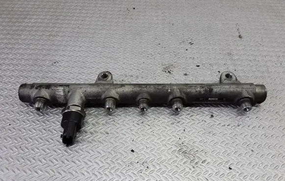 Renault Laguna II Fuel main line pipe 0445214015 7700111013