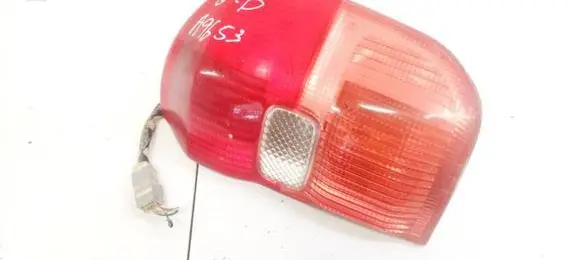 Toyota RAV 4 (XA20) Rear/tail lights