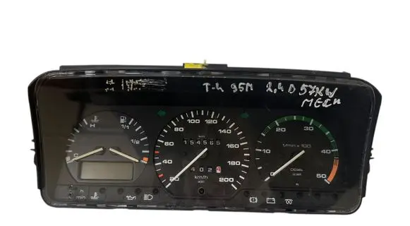 Volkswagen Transporter - Caravelle T4 Speedometer (instrument cluster) 701919033BC 110008472009