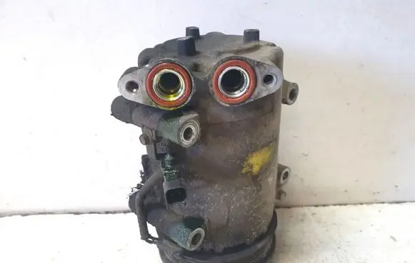 Ford Focus C-MAX Air conditioning (A/C) compressor (pump) 3M5H19D629GC