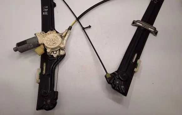 BMW X6 E71 Front door window regulator with motor 7197302 51337197302 7179606