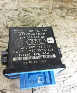 Audi A6 S6 C6 4F Light module LCM 5DF00888625 4F0907357C 4F0910357C