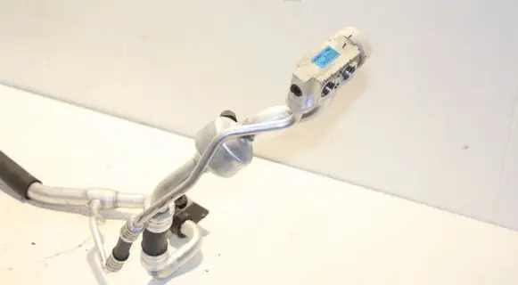 KIA Niro Air conditioning (A/C) pipe/hose