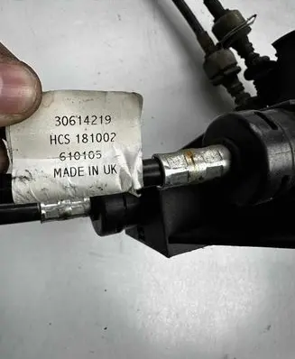Gear shift cable linkage