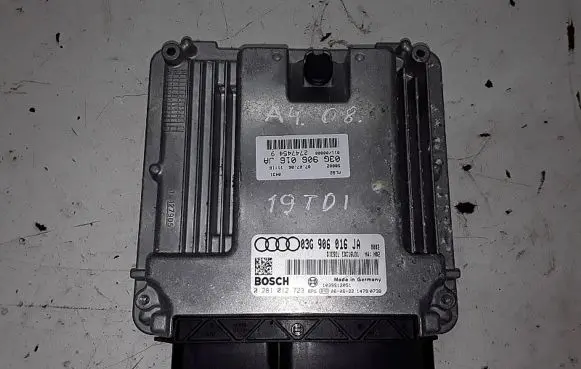 Audi A4 S4 B7 8E 8H Engine control unit/module