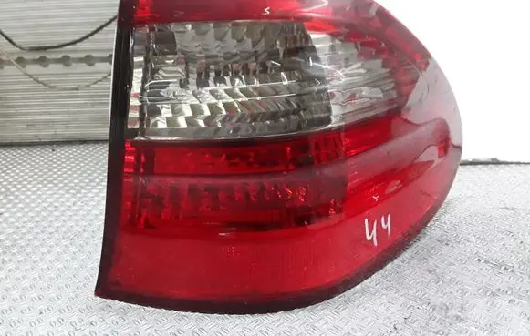 Rear/tail lights