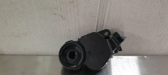 Nissan e-NV200 Air flap motor/actuator T1009914P