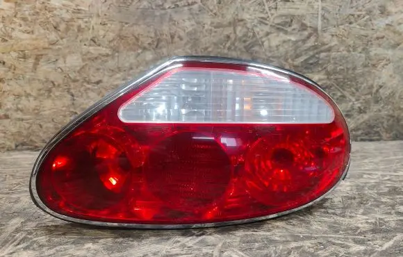 Jaguar XK8 - XKR Rear/tail lights LJE4900AA 89022603