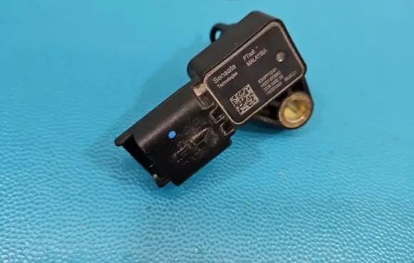Renault Clio V Air pressure sensor 223655883R IMPRK1571628
