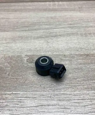BMW 2 F22 F23 Detonation knock sensor 7598861 13201