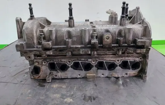 Opel Meriva A Engine head 55188595