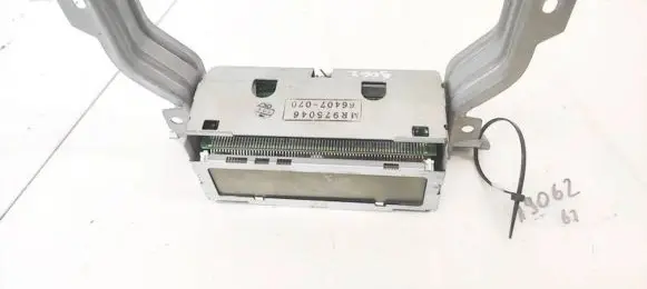Mitsubishi Carisma Screen/display/small screen MR975046 66407070