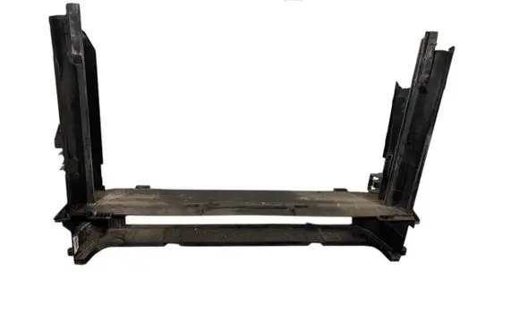 BMW 5 E60 E61 Radiator support slam panel 7787443