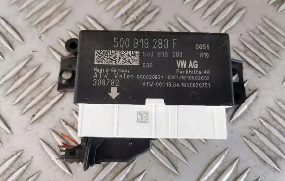 Skoda Octavia Mk3 (5E) Parking PDC control unit/module 5Q0919283F