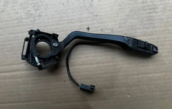 Volkswagen Transporter - Caravelle T4 Wiper control stalk 701953503L