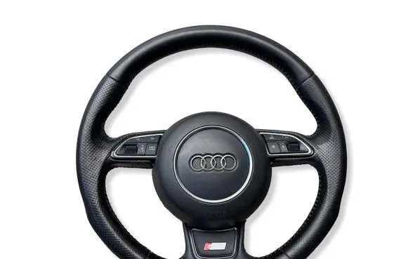 Audi A1 Steering wheel 8X0419091L 8X0880201E