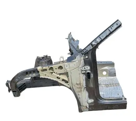 Ford Explorer VI Front quarter panel 