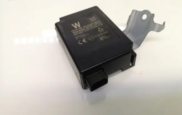 Toyota Yaris Tire pressure control unit 897600D011 MB1584003490