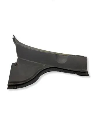 Volkswagen PASSAT B6 Wiper trim 3C1819404B