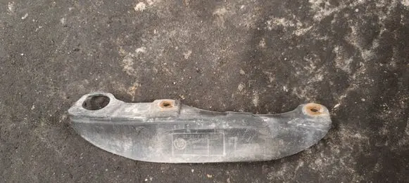 BMW 3 E90 E91 Front mudguard 7136525