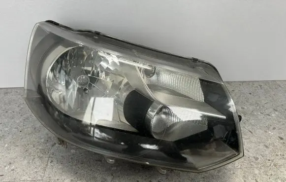 Volkswagen Transporter - Caravelle T5 Headlight/headlamp 7E1941016H 030125430200 LE08A6194