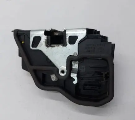 Mini Cooper Countryman R60 Front door lock