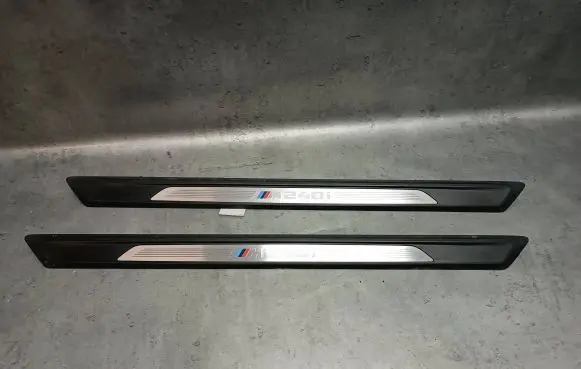 BMW 2 F22 F23 Front sill trim cover 7267917 7305882 7305884