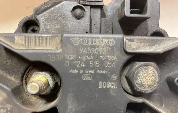 Volvo V70 Generator/alternator 9459092 0124515054